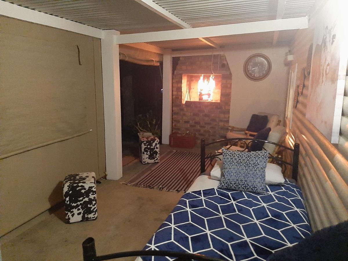 Rosenhof Nut Hut Cottage 克兰威廉 外观 照片